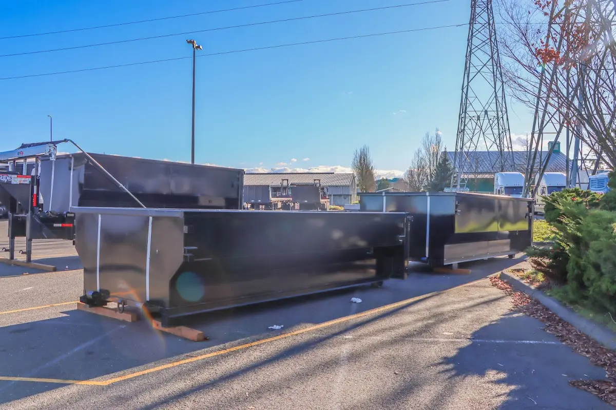 Professional dumpster rental and junk removal service in Green Acres